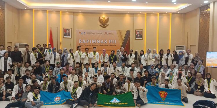 Pelajar Islam Indonesia Kutuk Keras Zionis Israel Terhadap Pembantaian di Palestina