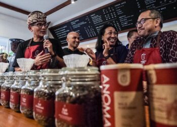 Kemenparekraf Gelar Pelatihan Berbasis Kompetensi Tingkatkan Keahlian Barista di Danau Toba