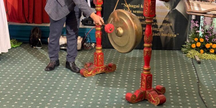 Hukum Lemah, Demokrasi Tidak Berkembang