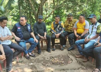 Pokja Konstituen Dewan Pers Banten dan JBS  Bersih Sungai Saung Bojong Mancak