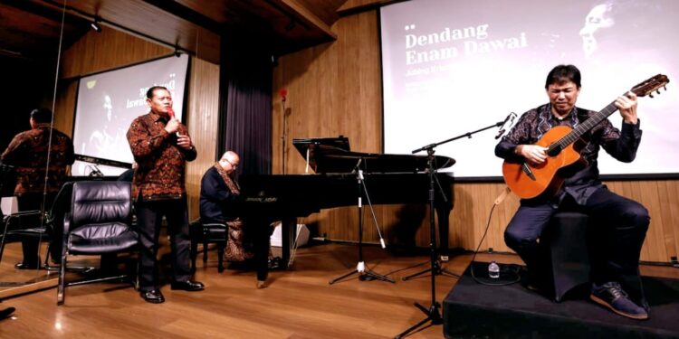 Konser Dendang Enam Dawai Jubing Kristianto Menggugah Jiwa