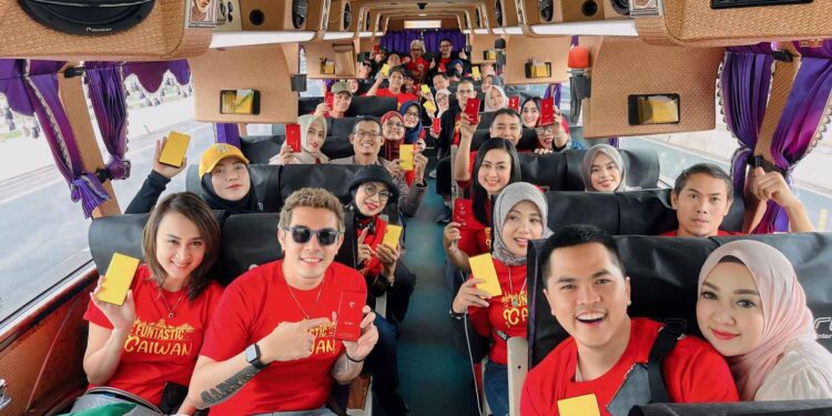 AMAZING!! Tren Berangkatkan 86 mitra liburan gratis ke Taiwan