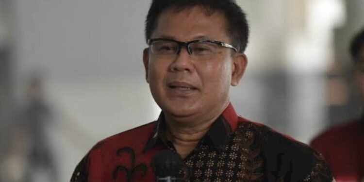 Joko Warsito: Jenderal Rakyat Kecil, Terima Anugerah Spirit Pers Indonesia dari SMSI
