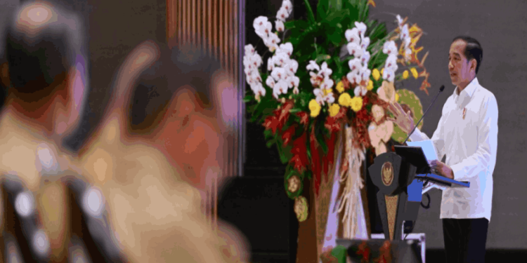 Presiden Jokowi ke Kepala Daerah: Jaga Daya Beli Rakyat dan Pastikan Keamanan Pilkada Serentak