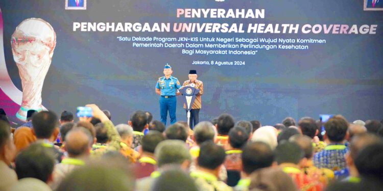 Pemko Medan Raih UHC Awards 2024, Bobby Nasution Menarget Pelayanan Kesehatan Meningkat dan Bermutu