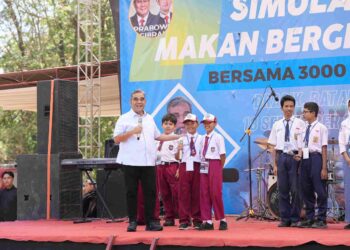 Sekjen Gerindra: Makan Siang Bergizi Gratis Akan Jadi Prioritas Prabowo Usai Dilantik