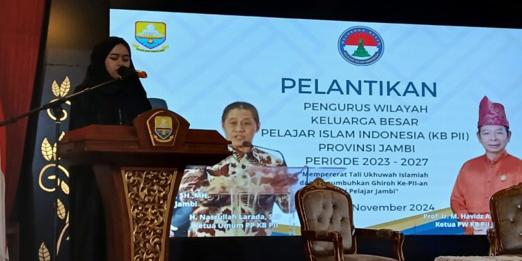 Ketua Umum PP KBPII H Nasrullah Larada Lantik PW KBPII Jambi Periode 2023-2027