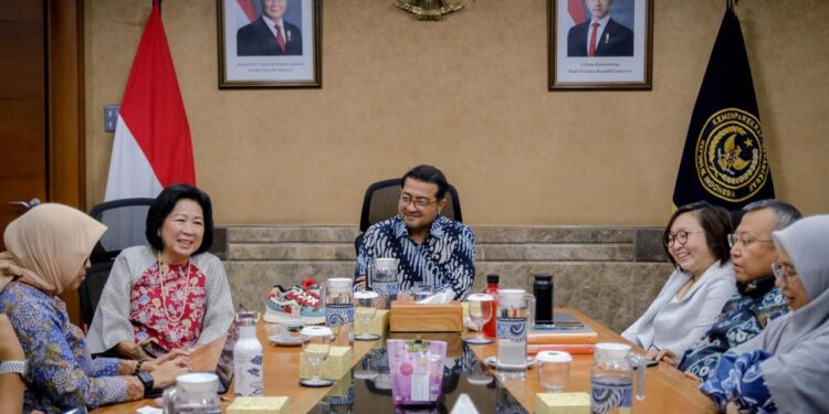 Menekraf Riefky dan Mari Pangestu Berdialog Bahas Ekraf Sebagai New Engine of Growth