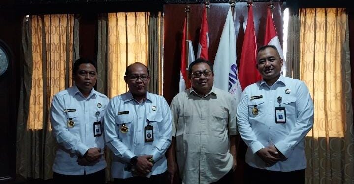 Kantor Pusat SMSI di Ring Satu Istana Di Kunjungi Asisten I Penasihat Khusus Presiden Bidang Pertahanan Nasional.