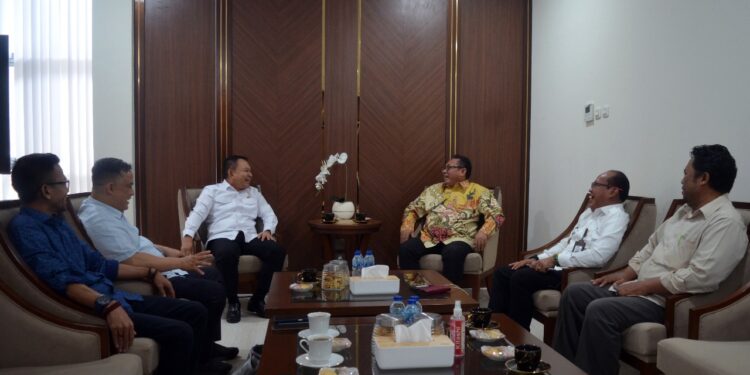 Jenderal TNI (Purn) Dudung Abdurachman Minta SMSI Terus Bergerak dan Solid