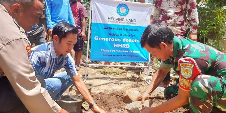 Pembangunan MCK Komunal dan RTLH di Kampung Saung Bojong Dimulai