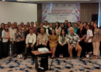 Dinas Pendidikan dan Kebudayaan Provinsi Nusa Tenggara Timur Membuka Acara Pelatihan Kepemimpinan untuk Guru Perempuan.