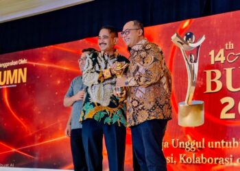 IAS Raih Penghargaan “Transformasi Organisasi Perusahaan Terbaik” dan “The Best CEO Driving Execution” dalam Ajang Anugerah BUMN 2025