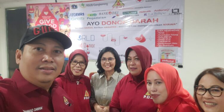 PDDI DKI Jakarta-PMI-RSUD Cengkareng selenggarakan Donor Darah Sambut Hari Donor Darah Dunia