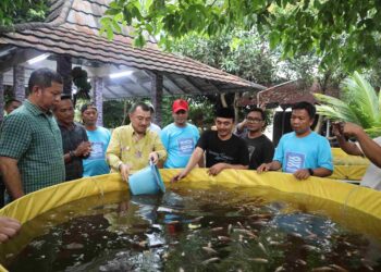 Wawali Harris Bobihoe Dukung Usaha Pemuda Di Sektor Perikanan Air Tawar