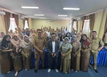Bangkitkan Semangat, SMA 2 Samarinda Gelar In House Training untuk Guru
