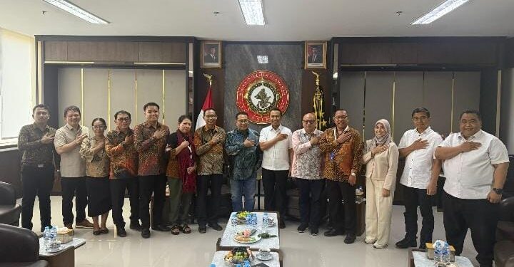 Ketum Firdaus dan Sekjen Makali Kumar Pimpin SMSI Pusat Temui Kabaintelkam Polri: Bahas Media Siber yang Profesional dan Berkesinambungan