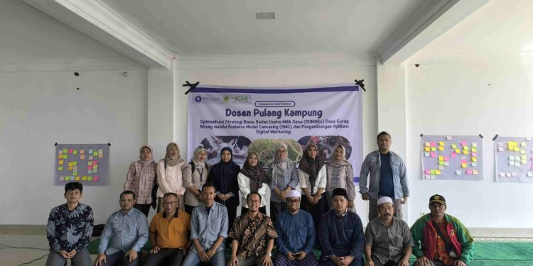 Workshop Business Model Canvas Bersama BUMDEs Curugbitung