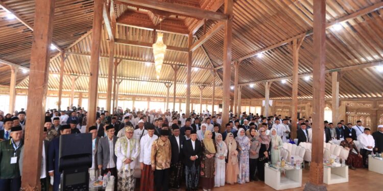 Halaqah Nasional IV Pimpinan Pesantren dan Rakernas I PK-TREN Hasilkan Risalah Cirebon sebagai Arah Baru Pesantren