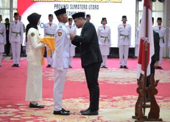 Gubernur Sumut Bobby Nasution Kukuhkan Paskibraka Sumut 2025