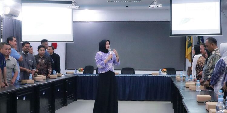 FISIP Unmul Perkuat Budaya Pelayanan Publik: “Melayani dengan Hati, Membangun dengan Nilai”