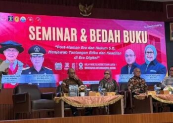 Prof Abdul Latif Bahas Tantangan Hukum dan Tanggung Jawab AI dalam Bedah Buku “Post-Human Era dan Hukum 5.0” di UIB