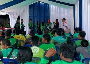 PWI Kaltim dan Forum Pimred SMSI Apresiasi TJM Auto Care Berbagi dengan Ojol