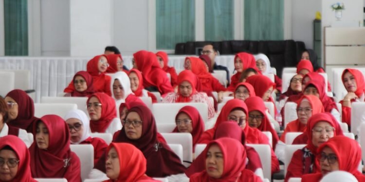 TP PKK Kaltim dan IPPRISIA Gelar Pelatihan Pengelolaan Diri, Diikuti Lebih dari 400 Peserta