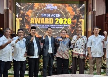 Krakatau Batuk, Penerbangan SMSI dari Tanah Rencong Lumpuh