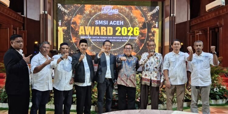 Krakatau Batuk, Penerbangan SMSI dari Tanah Rencong Lumpuh