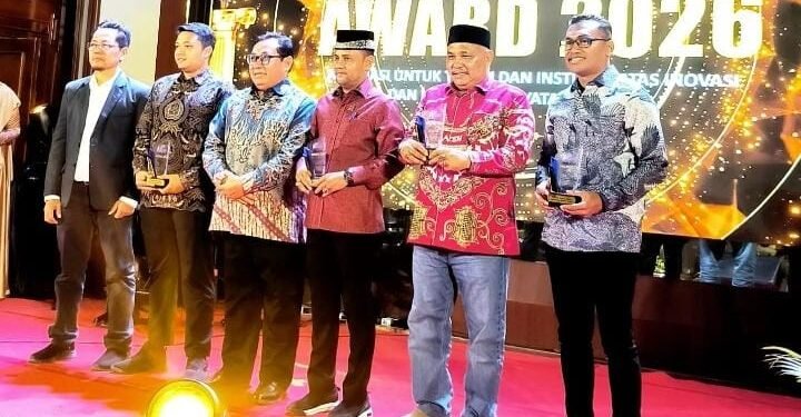Raih SMSI Award 2026, Bupati Abdya Safaruddin: Penghargaan Ini Harus Saya Buktikan dengan Kinerja.