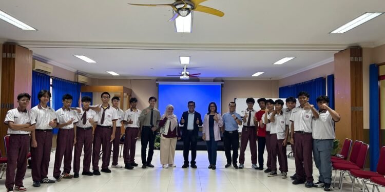 Boys Talk di SMA SQII, Siswa Laki-Laki Diajak Kenali Potensi dan Bangun Karakter